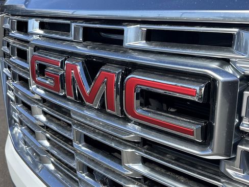 New 2026 GMC Yukon XL Denali RWD image 31