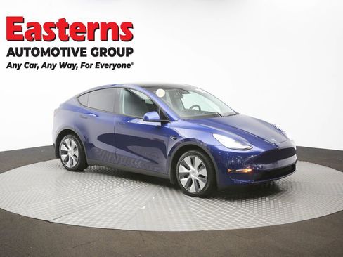 Used 2021 Tesla Model Y Long Range AWD/4WD image 49