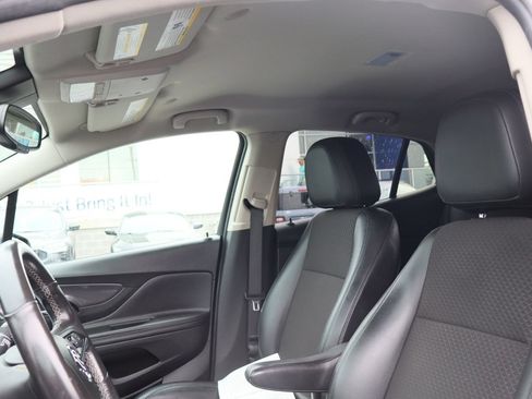 Used 2019 Buick Encore Preferred w/ Safety Package AWD/4WD image 10