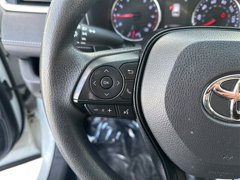 Used 2019 Toyota RAV4 LE w/ All Weather Liner Package image 27