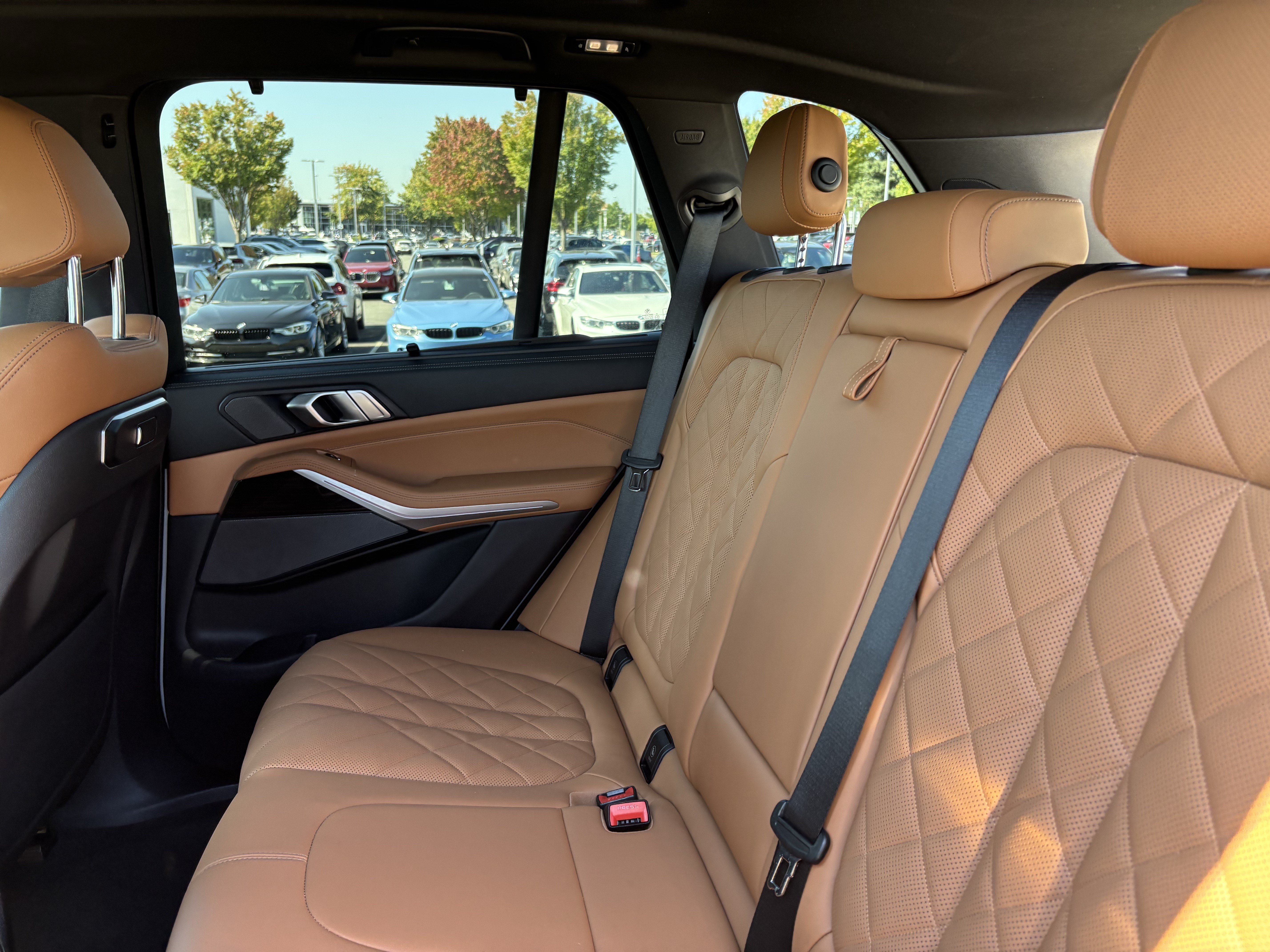 Certified 2024 BMW X5 xDrive40i w/ Executive Package AWD/4WD image 33