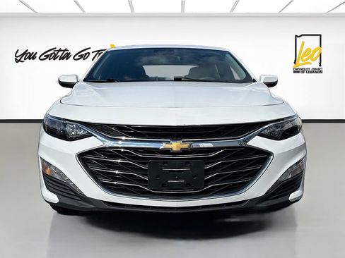 Used 2024 Chevrolet Malibu LT FWD image 2
