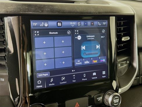 Used 2022 RAM 1500 Big Horn AWD/4WD image 7