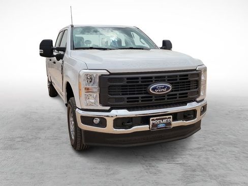 New 2026 Ford F350 XL w/ 360-Degree Camera Package AWD/4WD image 2