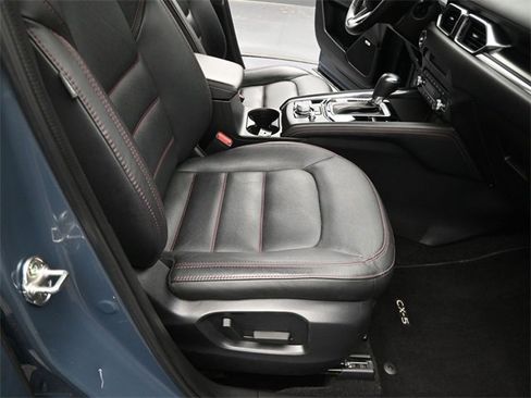 Used 2024 MAZDA CX-5 Carbon Edition image 35