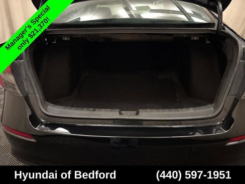 Used 2022 Honda Civic Touring image 10