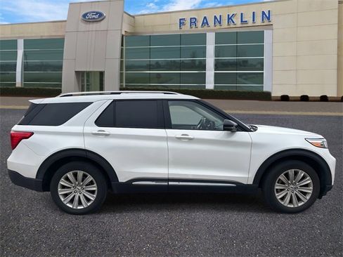 Used 2022 Ford Explorer Limited w/ Limited Technology Package image 8