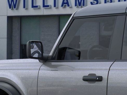 New 2025 Ford Bronco 4-Door image 22