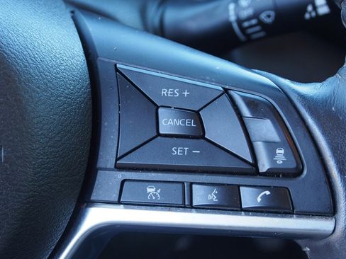 Used 2020 Nissan Sentra SV FWD image 23