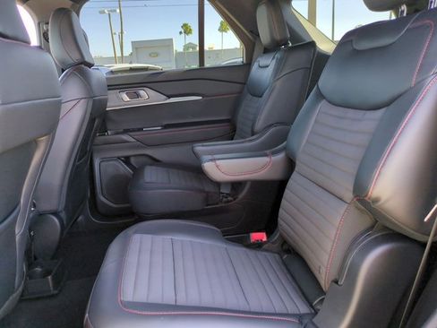 New 2026 Ford Explorer ST-Line w/ ST-Line Street Pack image 14