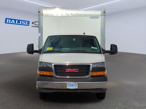 New 2025 GMC Savana 4500 w/ Power Convenience Package RWD image 9