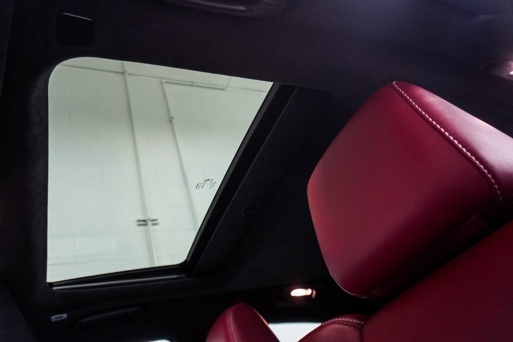 Used 2022 Dodge Charger SRT Hellcat w/ Carbon/Suede Interior Package RWD image 8