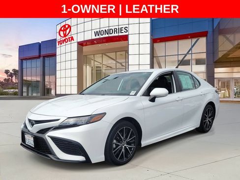 Used 2024 Toyota Camry SE FWD image 2
