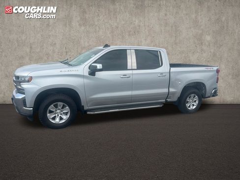 Used 2020 Chevrolet Silverado 1500 LT w/ All-Star Edition AWD/4WD image 2
