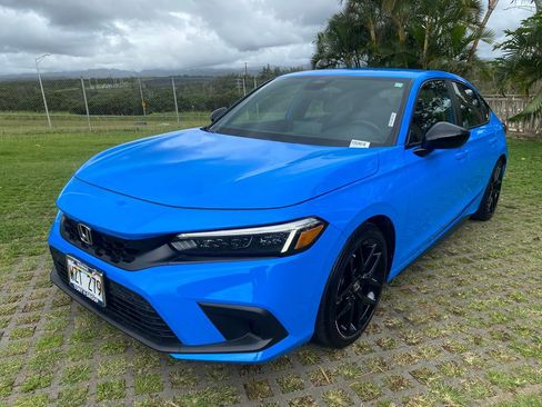 Used 2024 Honda Civic Sport image 3