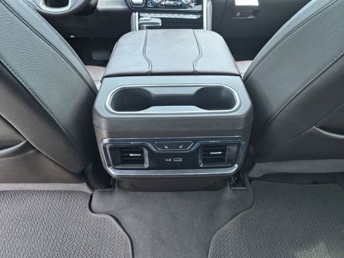 Used 2023 GMC Sierra 1500 Denali AWD/4WD image 31