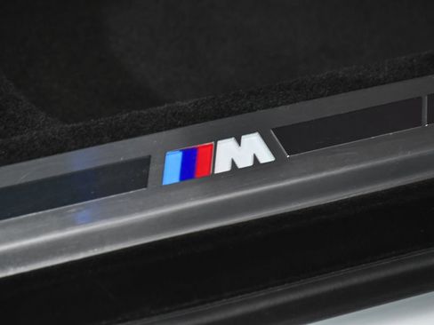 Used 2023 BMW 760i xDrive AWD/4WD image 18