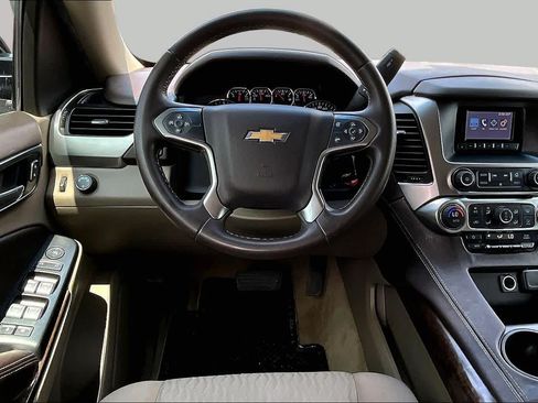 Used 2015 Chevrolet Tahoe LS RWD image 7