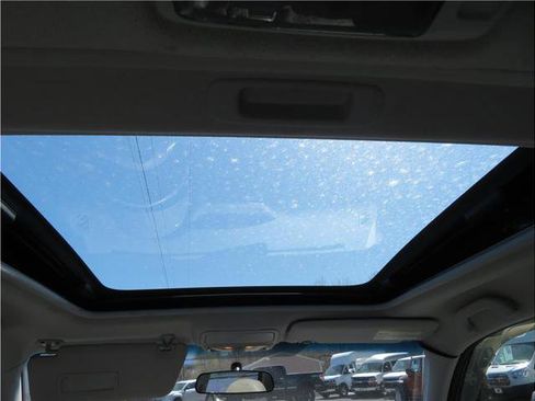 Used 2009 Subaru Forester 2.5X Limited image 3