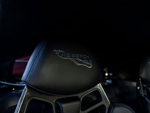 Used 2025 Porsche 718 Cayman GT4 RS w/ Weissach Package image 39