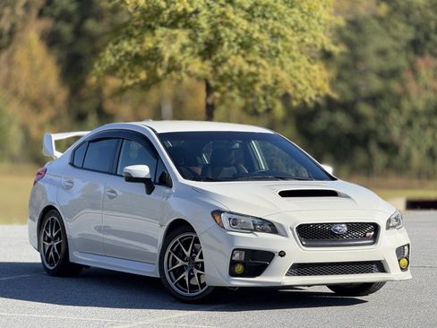 Used 2017 Subaru WRX STI image 12