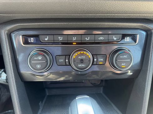 Used 2021 Volkswagen Tiguan SE R-Line AWD/4WD image 18