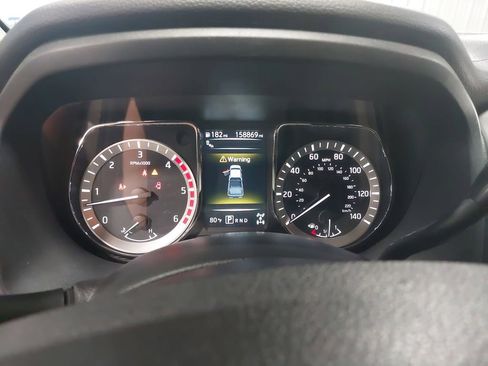 Used 2017 Nissan Titan SV AWD/4WD image 44