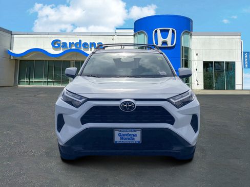 Used 2025 Toyota RAV4 XLE FWD image 2