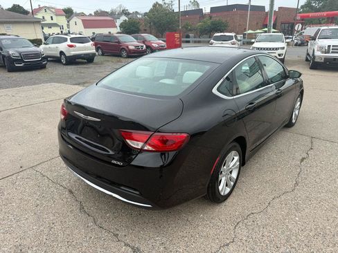Used 2015 Chrysler 200 Limited FWD image 15