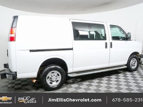 Used 2018 Chevrolet Express 2500 Work Van w/ Driver Convenience Package image 2