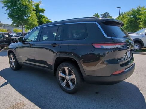 Certified 2022 Jeep Grand Cherokee L Limited AWD/4WD image 7