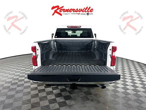 Used 2024 Chevrolet Silverado 2500 LT image 29