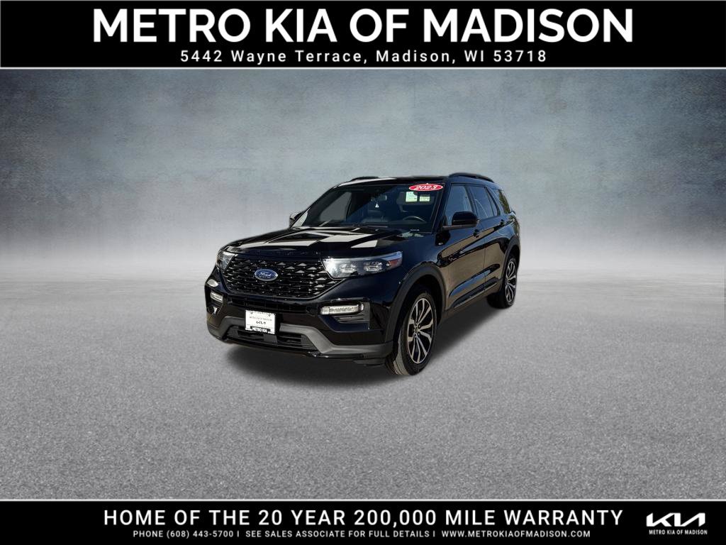 Used 2023 Ford Explorer ST-Line w/ Class IV Trailer Tow Package AWD/4WD image 1