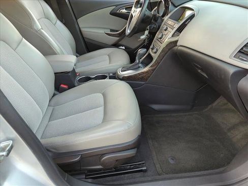 Used 2016 Buick Verano Convenience FWD image 19