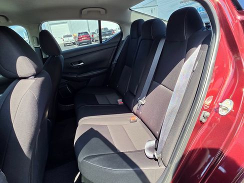 Used 2022 Nissan Sentra SV FWD image 31