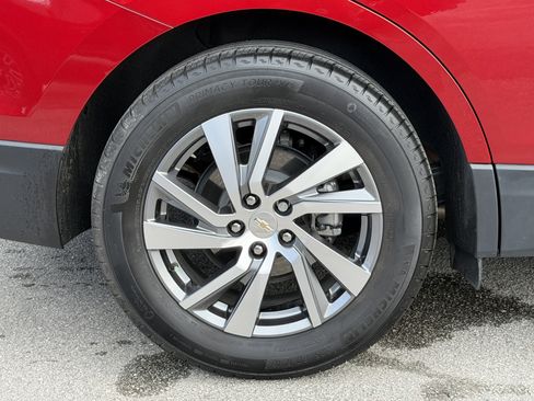 Used 2023 Chevrolet Equinox Premier image 10