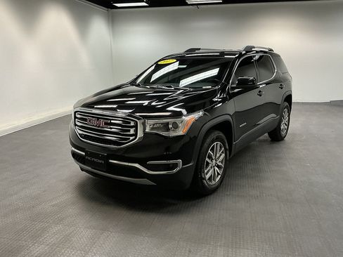 Used 2017 GMC Acadia SLE w/ Driver Alert Package I FWD image 1