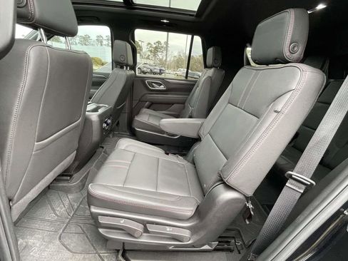 Used 2024 Chevrolet Tahoe RST w/ Luxury Package image 13