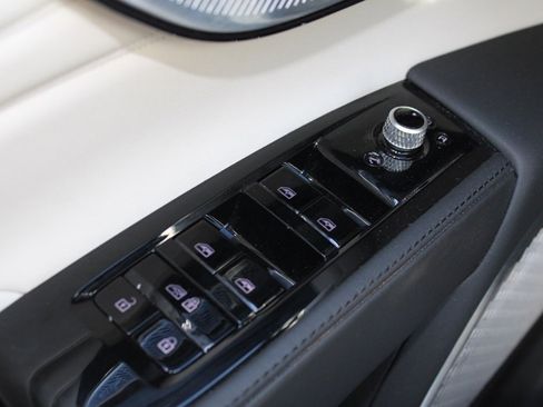 Used 2023 Maserati Grecale Modena image 16