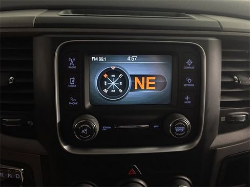 Used 2017 RAM 1500 Express image 15