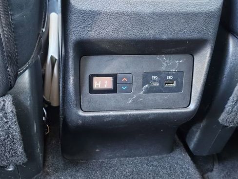 Used 2021 Nissan Rogue SL image 17