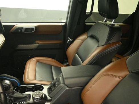 Certified 2023 Ford Bronco Outer Banks AWD/4WD image 15