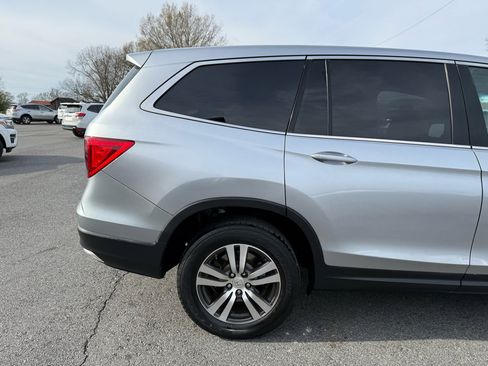 Used 2017 Honda Pilot EX image 34