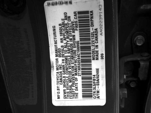 Used 2004 Toyota Matrix image 42