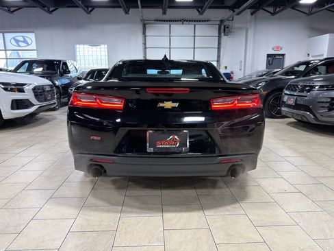 Used 2018 Chevrolet Camaro LT w/ RS Package image 5