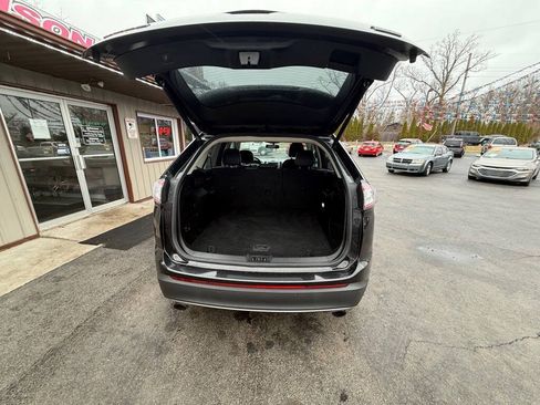 Used 2015 Ford Edge SEL w/ Equipment Group 201A AWD/4WD image 9