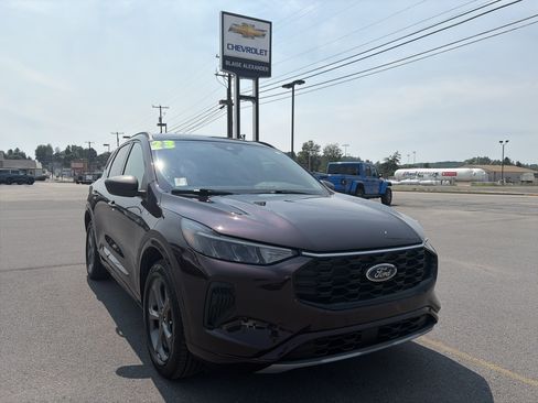 Used 2023 Ford Escape ST-Line w/ Tech Pack #1 AWD/4WD image 21
