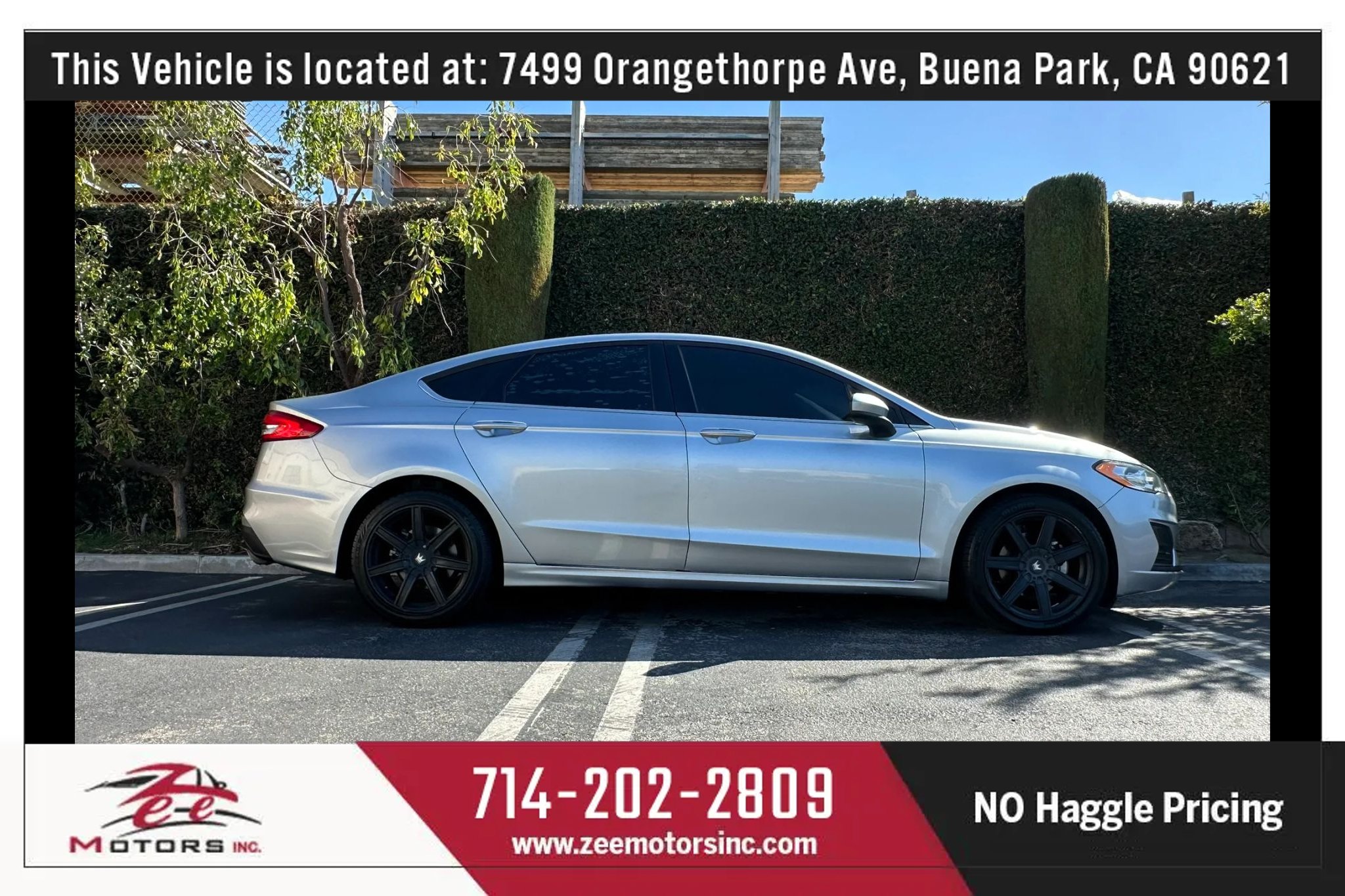Used 2020 Ford Fusion SE FWD image 16