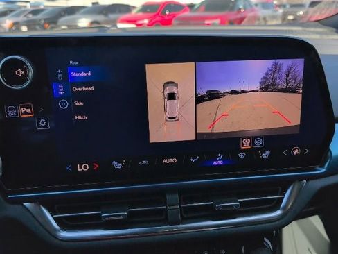 New 2026 Chevrolet Equinox EV LT image 22