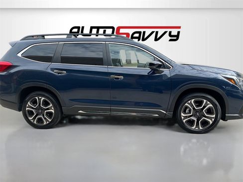 Used 2024 Subaru Ascent Touring image 8